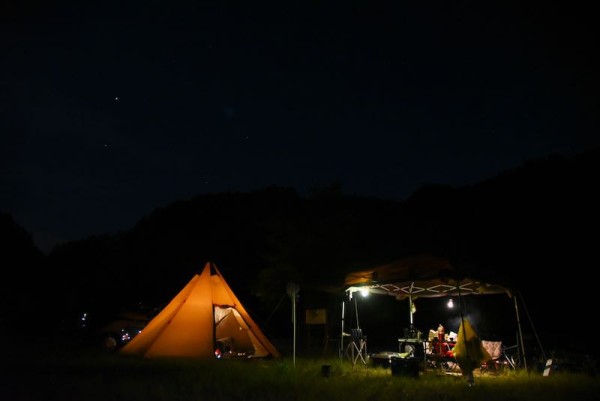 和知野川キャンプ場の夜