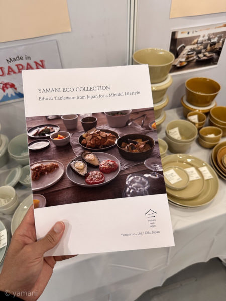 TRIP WARE and asumi items with catalogs